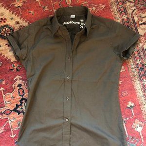 Androgynous Bark Color "Swift Fox" Button Up (S)